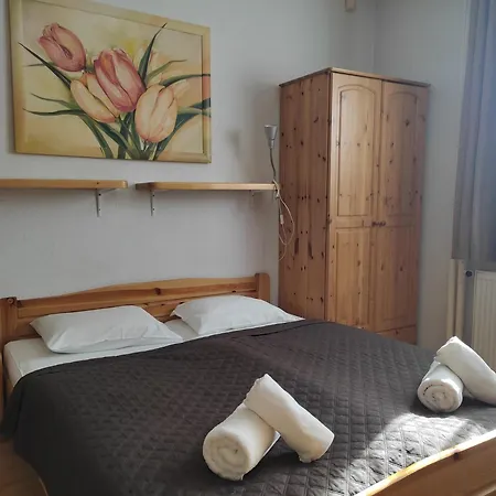 & Pool Prestige Ivica Aparthotel Marianka