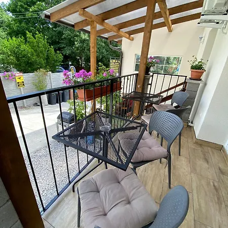 & Pool Prestige Ivica Apart-hotel Marianka