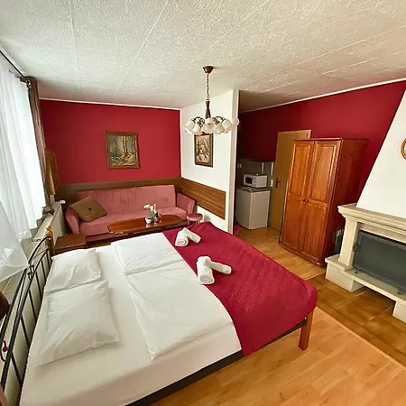 Aparthotel & Pool Prestige Ivica
